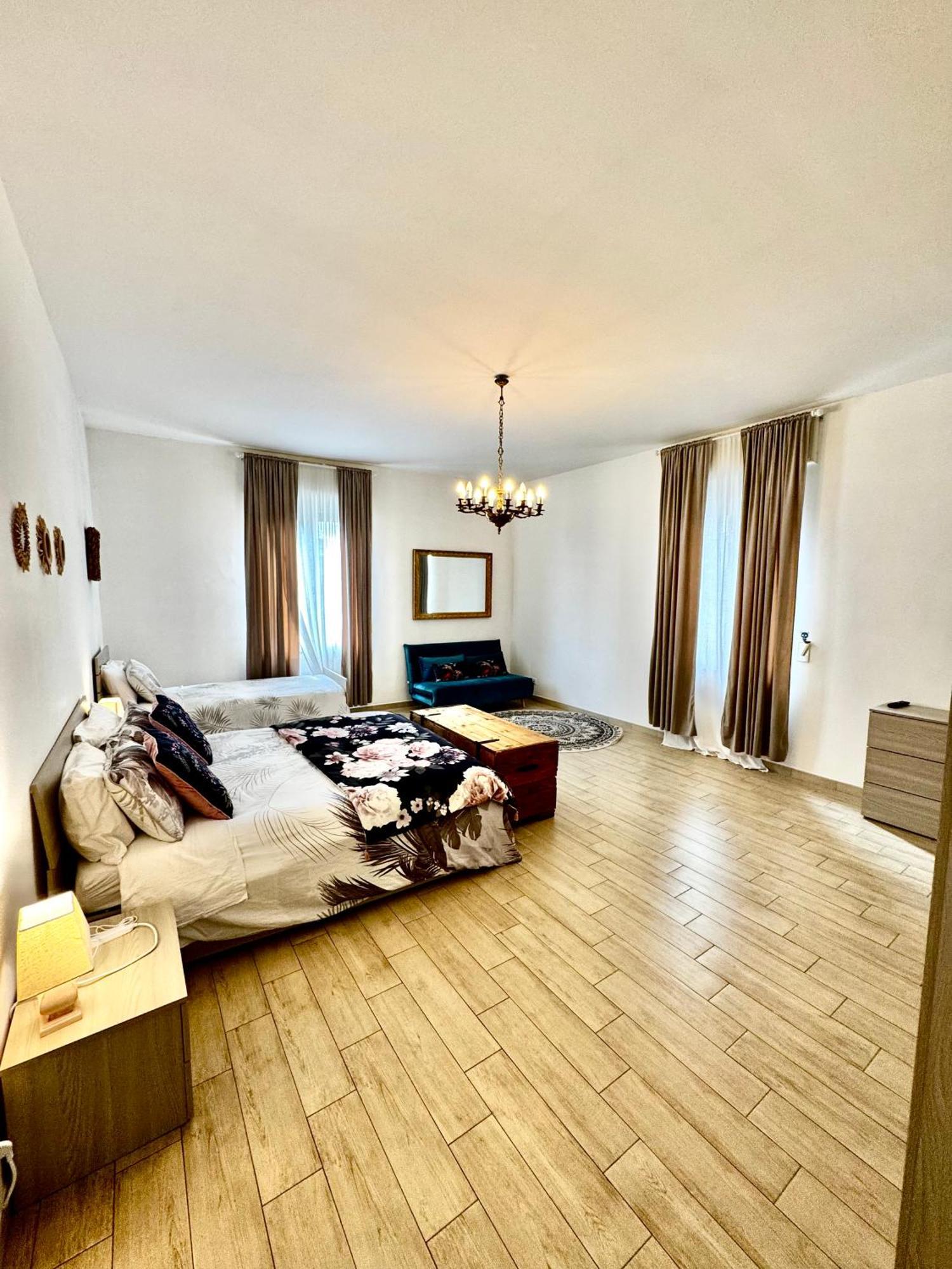 Ferienwohnung La Casa Di Sarah Aspetta Voi Neapel Exterior foto